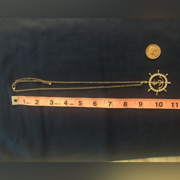 Elegant Silver With White Rhinestones Anchor Pendant Necklace - Picture 3 of 4